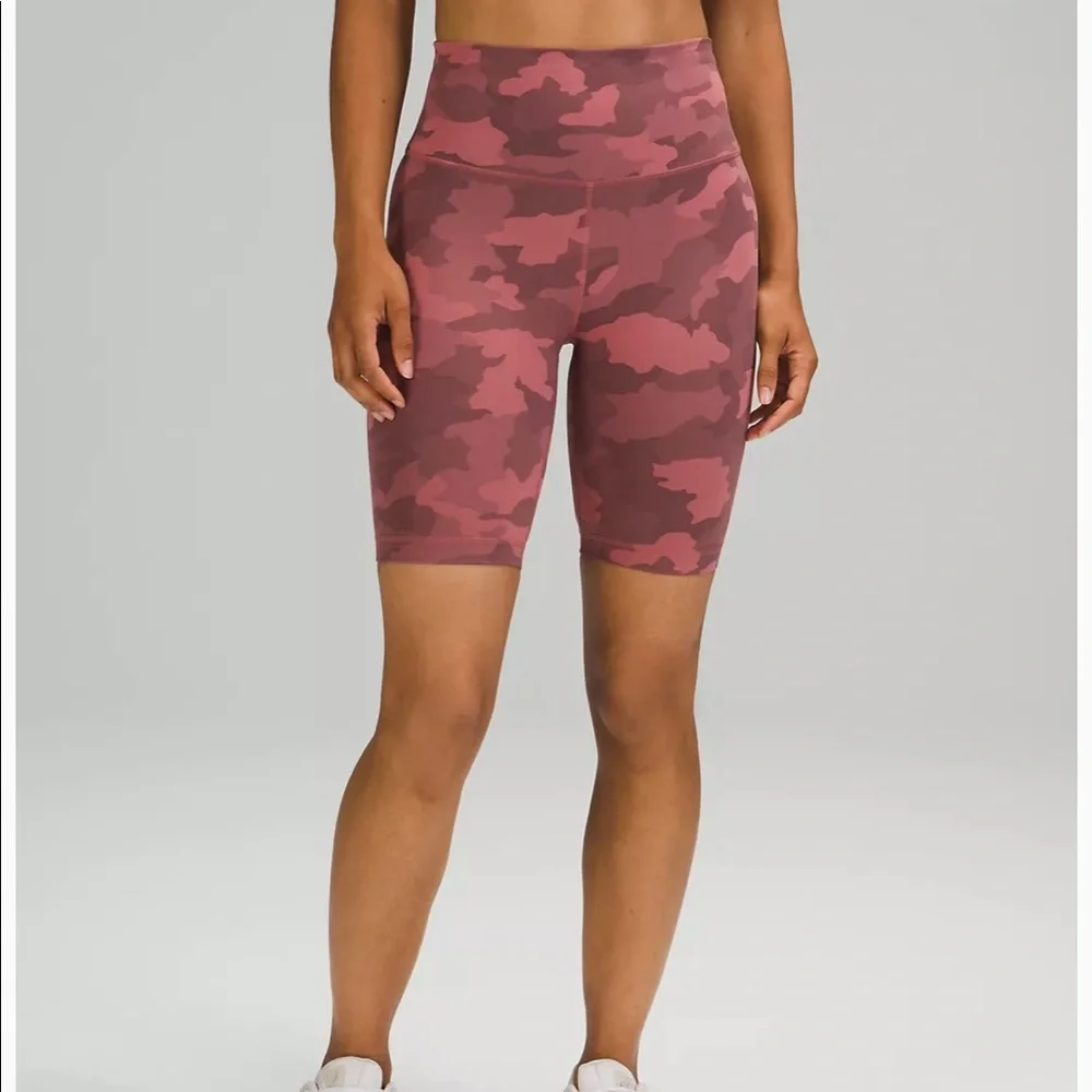 Lululemon Wunder Train Short High Rise 8